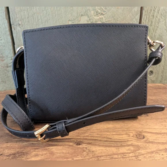 Michael Kors Black Crossbody Bag - Picture 3 of 11